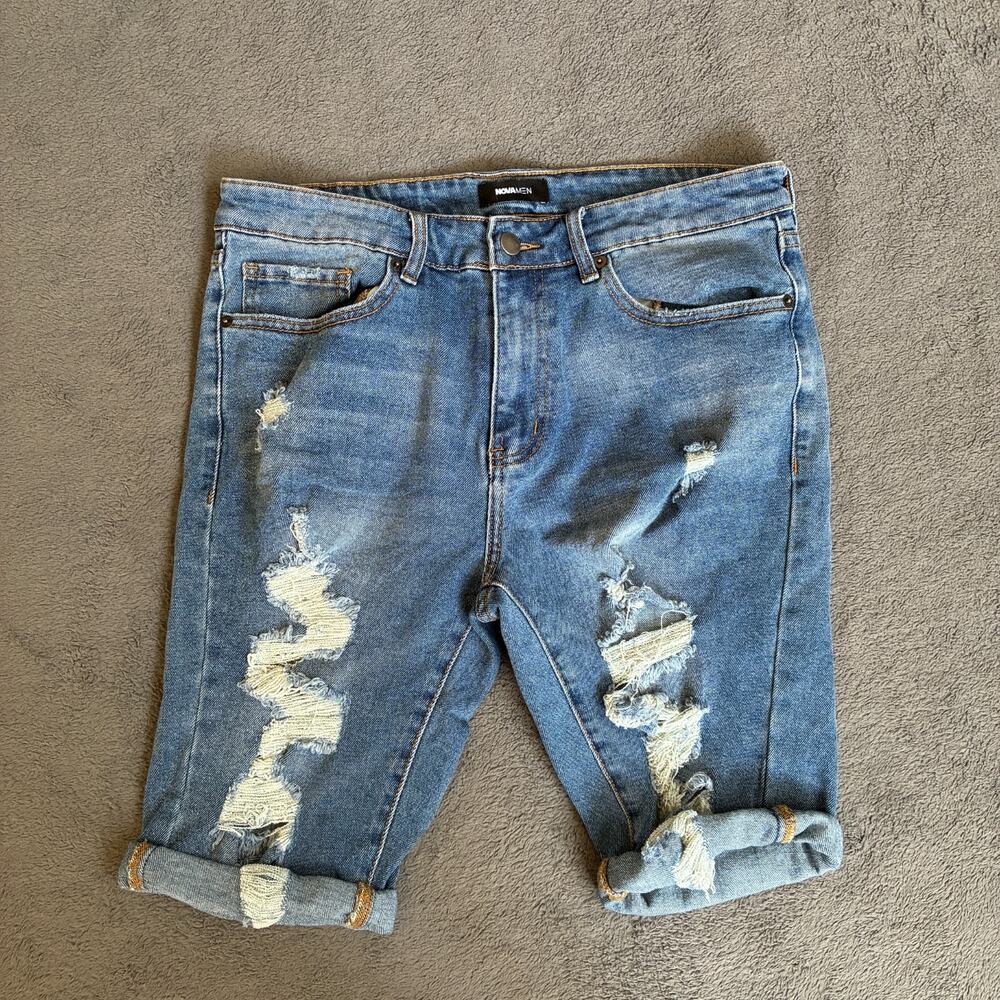 NOVAMEN Mid Wash Blue Distressed Ripped Rolled Hem Denim Shorts Men's Size 32